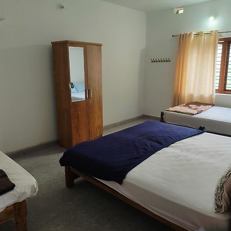 Shivalaya Homestay, Madikeri Siddāpur Eksteriør billede