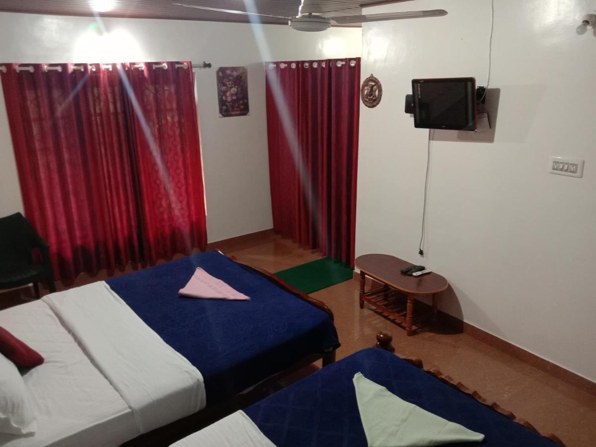 Shivalaya Homestay, Madikeri Siddāpur Eksteriør billede