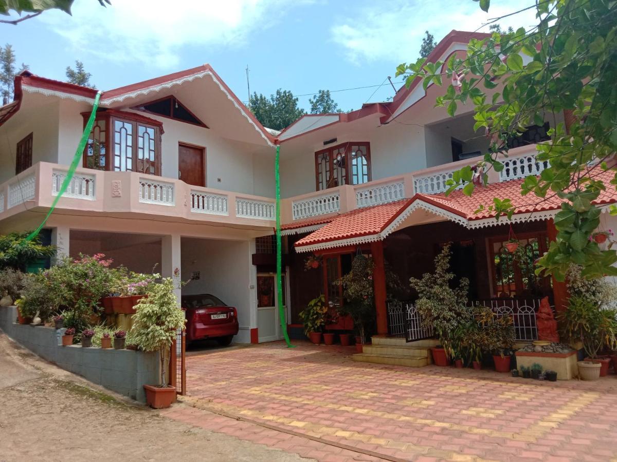 Shivalaya Homestay, Madikeri Siddāpur Eksteriør billede